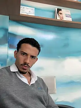 Snapshot of pteno1 chatting on December 5, 8:11 pm pteno1 online show from December 5, 8:11 pm