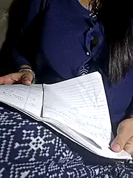 Anamika Kapoor online show from January 30, 3:55 am