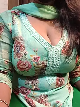 Anamika Kapoor online show from October 2, 9:11 pm