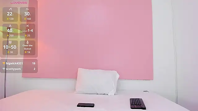 Snapshot of andyylove_jk chatting on October 23, 12:04 pm andyylove jk online show from October 23, 12:04 pm