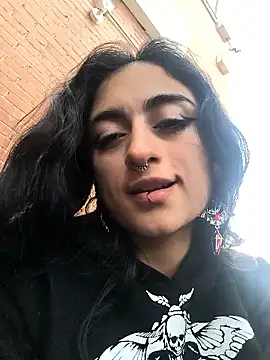Snapshot of Lila_Desiree chatting on June 12, 9:14 pm Lila Desiree online show from June 12, 9:14 pm
