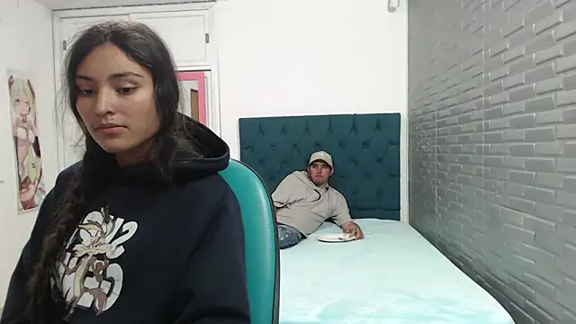 LolaBunnyAndBugsBunny online show from December 2, 8:11 pm