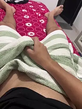 Snapshot of Erick-90 chatting on October 10, 12:48 pm Erick-90 online show from October 10, 12:48 pm