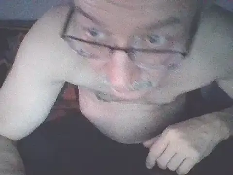Snapshot of loverboyxxx69 chatting on January 20, 1:21 pm loverboyxxx69 online show from January 20, 1:21 pm