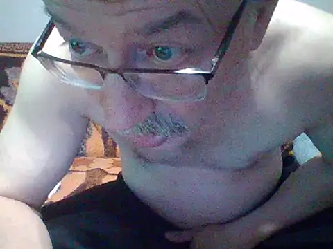Snapshot of loverboyxxx69 chatting on February 13, 7:21 pm loverboyxxx69 online show from February 13, 7:21 pm