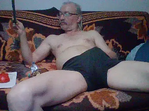 Snapshot of loverboyxxx69 chatting on February 16, 4:10 pm loverboyxxx69 online show from February 16, 4:10 pm