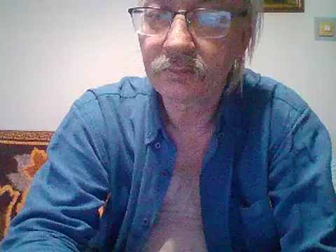 Snapshot of loverboyxxx69 chatting on February 17, 11:53 pm loverboyxxx69 online show from February 17, 11:53 pm