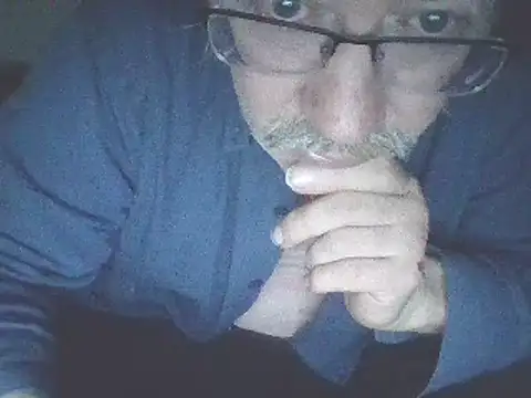 Snapshot of loverboyxxx69 chatting on February 28, 2:42 am loverboyxxx69 online show from February 28, 2:42 am