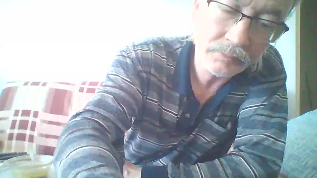 Snapshot of loverboyxxx69 chatting on March 12, 2:45 pm loverboyxxx69 online show from March 12, 2:45 pm