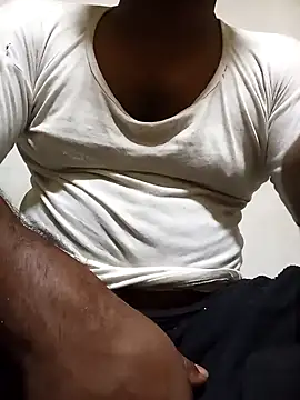 Snapshot of Nogeris20 chatting on January 23, 4:37 pm Nogeris20 online show from January 23, 4:37 pm