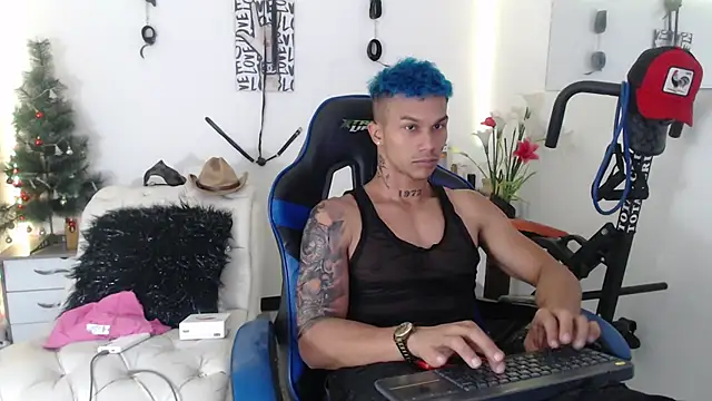 Leonard Price online show from January 30, 12:06 pm