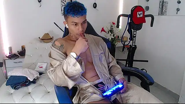 Leonard Price online show from March 15, 7:20 am