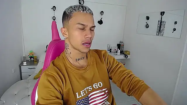 Leonard Price online show from September 15, 7:41 am