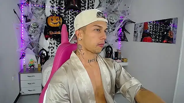 Leonard Price online show from October 11, 1:16 am