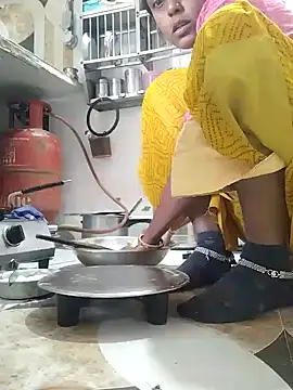 Snapshot of savixxx chatting on December 2, 2:53 am savixxx online show from December 2, 2:53 am