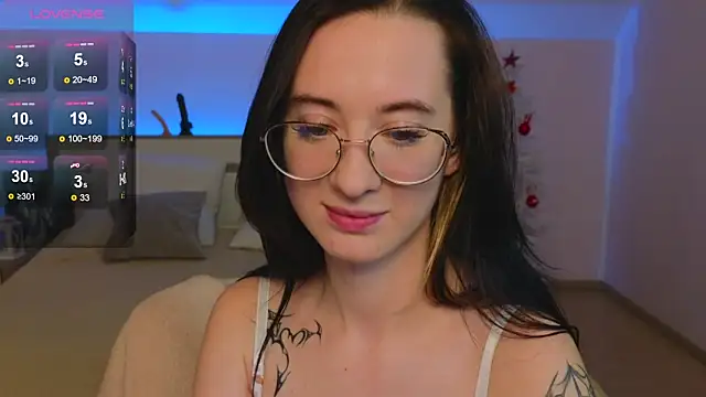 Dark Lola  online show from December 21, 12:59 pm