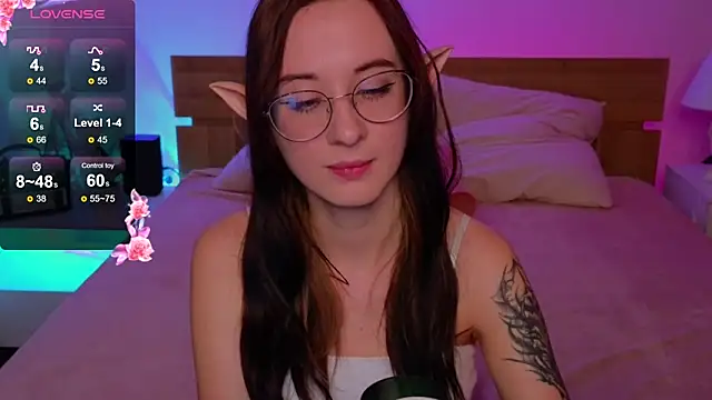 Dark Lola  online show from February 8, 1:01 pm