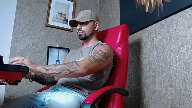 NigelBoydXXX online show from December 3, 7:00 pm