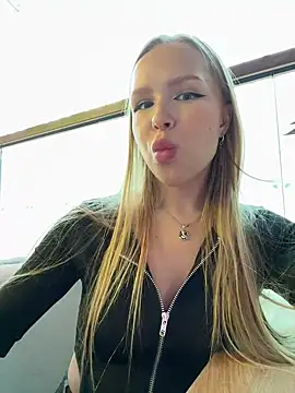 mur girl online show from February 7, 9:58 am