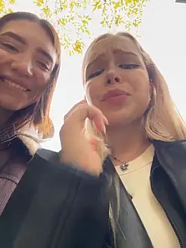 mur girl online show from October 10, 9:30 am