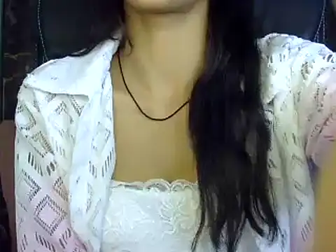 MAAYRA 09 online show from January 11, 3:55 am