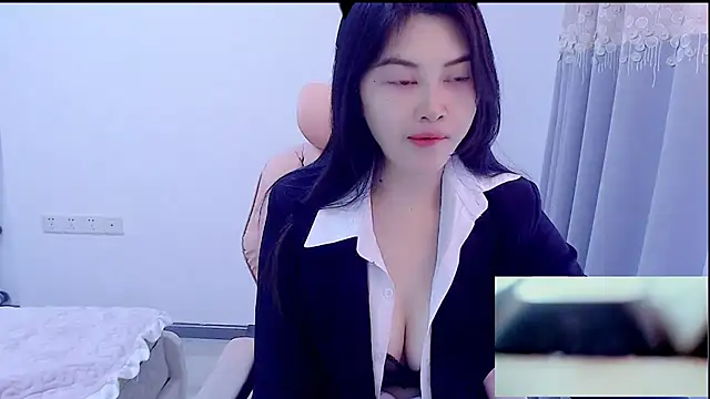 Little-sweet online show from December 3, 1:02 am