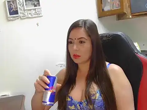 Snapshot of Kiara_zoya chatting on February 1, 11:16 pm Kiara zoya online show from February 1, 11:16 pm