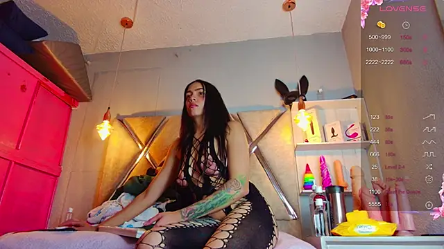 alejandra martins online show from December 11, 12:23 am