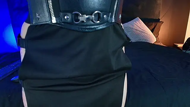 Aylen darkmoor online show from October 17, 8:00 pm