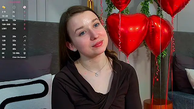 Snapshot of MichelleHaynes chatting on February 13, 9:17 pm MichelleHaynes online show from February 13, 9:17 pm