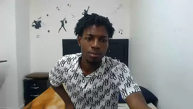 Snapshot of jaycolinss chatting on September 24, 2:42 pm jaycolinss online show from September 24, 2:42 pm