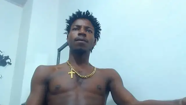 Snapshot of jaycolinss chatting on October 2, 11:45 pm jaycolinss online show from October 2, 11:45 pm