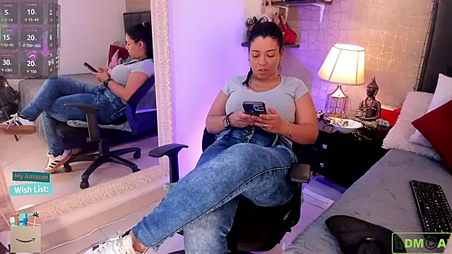 Snapshot of Mariana_c1 chatting on February 19, 2:46 pm Mariana c1 online show from February 19, 2:46 pm