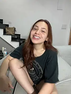 Snapshot of AgnesCampp chatting on February 25, 10:29 pm AgnesCampp online show from February 25, 10:29 pm