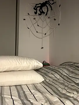 Snapshot of AgnesCampp chatting on October 21, 9:26 pm AgnesCampp online show from October 21, 9:26 pm