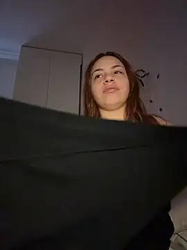 Snapshot of AgnesCampp chatting on October 23, 2:38 pm AgnesCampp online show from October 23, 2:38 pm