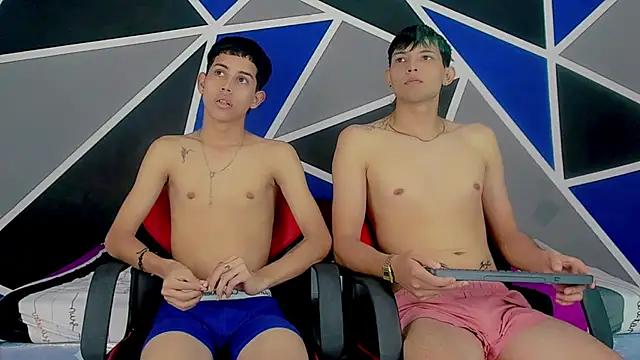 migueyalejo teens online show from January 25, 2:26 am