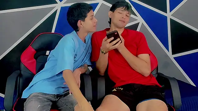 migueyalejo teens online show from February 2, 3:21 am