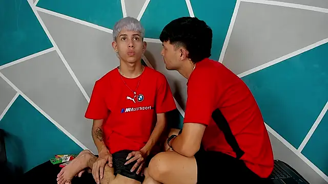 migueyalejo teens online show from October 17, 3:31 am