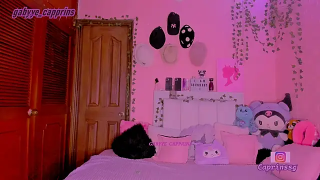 gabyye capprins online show from January 9, 12:02 am