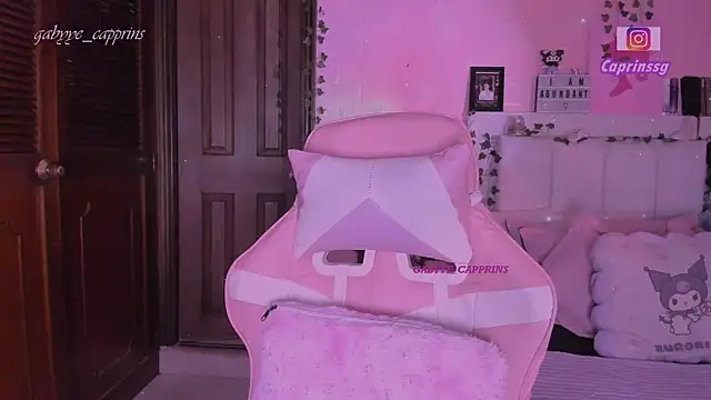 Snapshot of gabyye_capprins chatting on February 28, 12:22 am gabyye capprins online show from February 28, 12:22 am