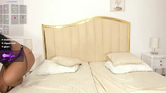 Snapshot of Duo_ebony chatting on December 4, 4:27 pm Duo ebony online show from December 4, 4:27 pm