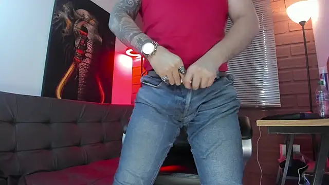 Ethan Castellano online show from December 10, 9:54 pm