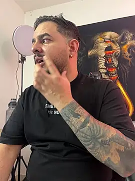 Ethan Castellano online show from October 26, 9:21 pm