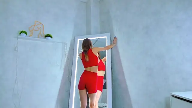 Snapshot of Cherry_Price chatting on February 27, 2:53 am Cherry Price online show from February 27, 2:53 am