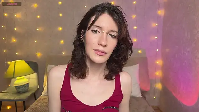 Kolette Gray online show from December 15, 12:42 pm