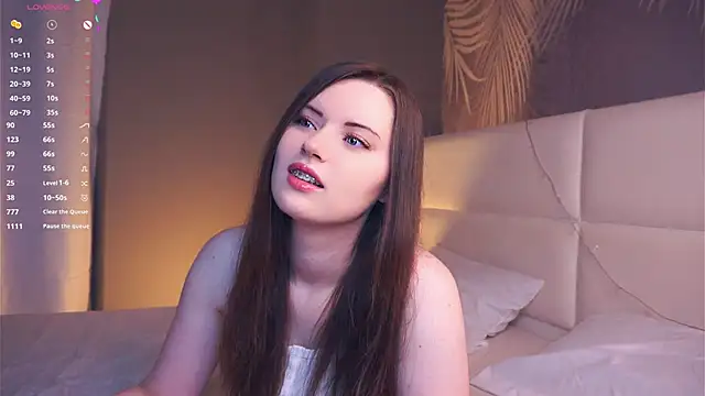 LoraDevon online show from January 13, 4:08 pm