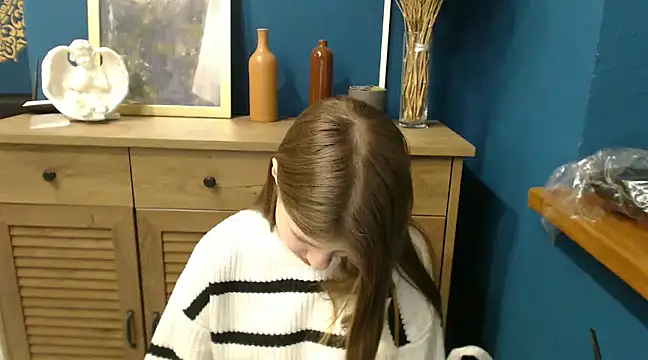 felicity gold online show from December 16, 10:29 am