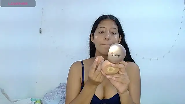 evaluna horny  online show from March 19, 8:22 pm