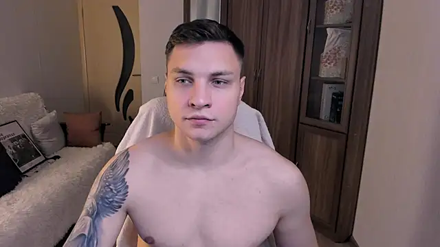 handsome guy01 online show from September 15, 6:30 pm